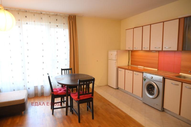 Дава под наем 3-СТАЕН, гр. София, Мусагеница, снимка 6 - Апартаменти - 52927725