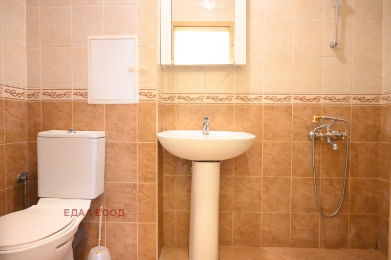 Дава под наем 3-СТАЕН, гр. София, Мусагеница, снимка 10 - Апартаменти - 52927725