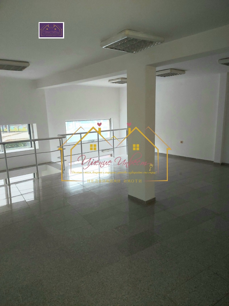 Дава под наем МАГАЗИН, гр. Русе, Център, снимка 6 - Магазини - 52472121