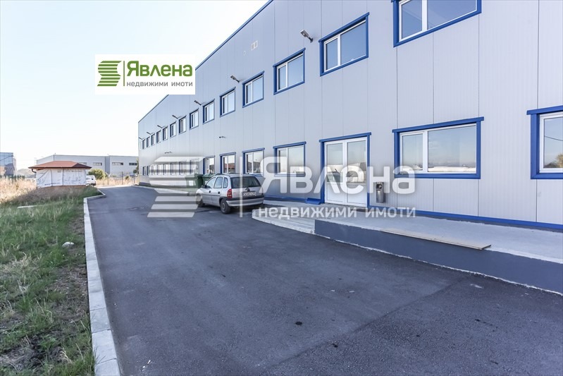 Дава под наем СКЛАД, гр. София, Требич, снимка 2 - Складове - 52980406