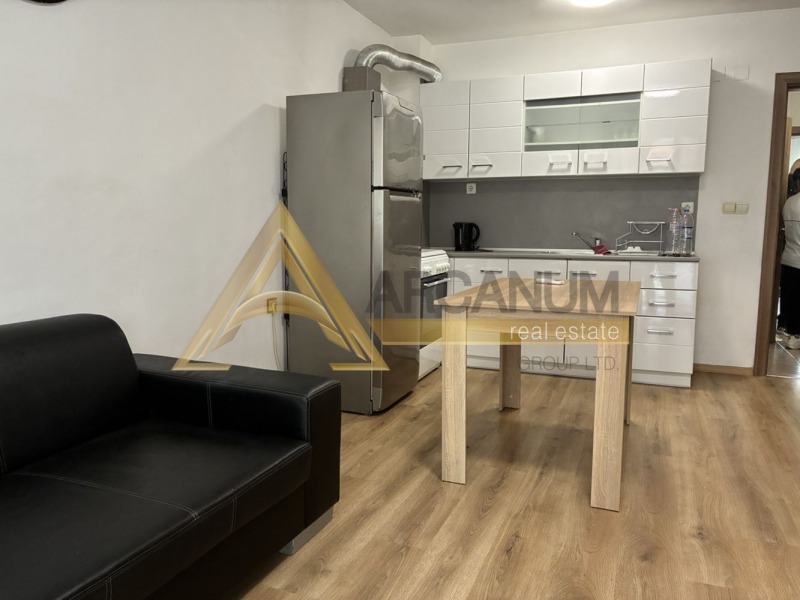 Под наем 3-СТАЕН, град Варна, Колхозен пазар • 600 € / 1173.50 лв. • 11268920 1