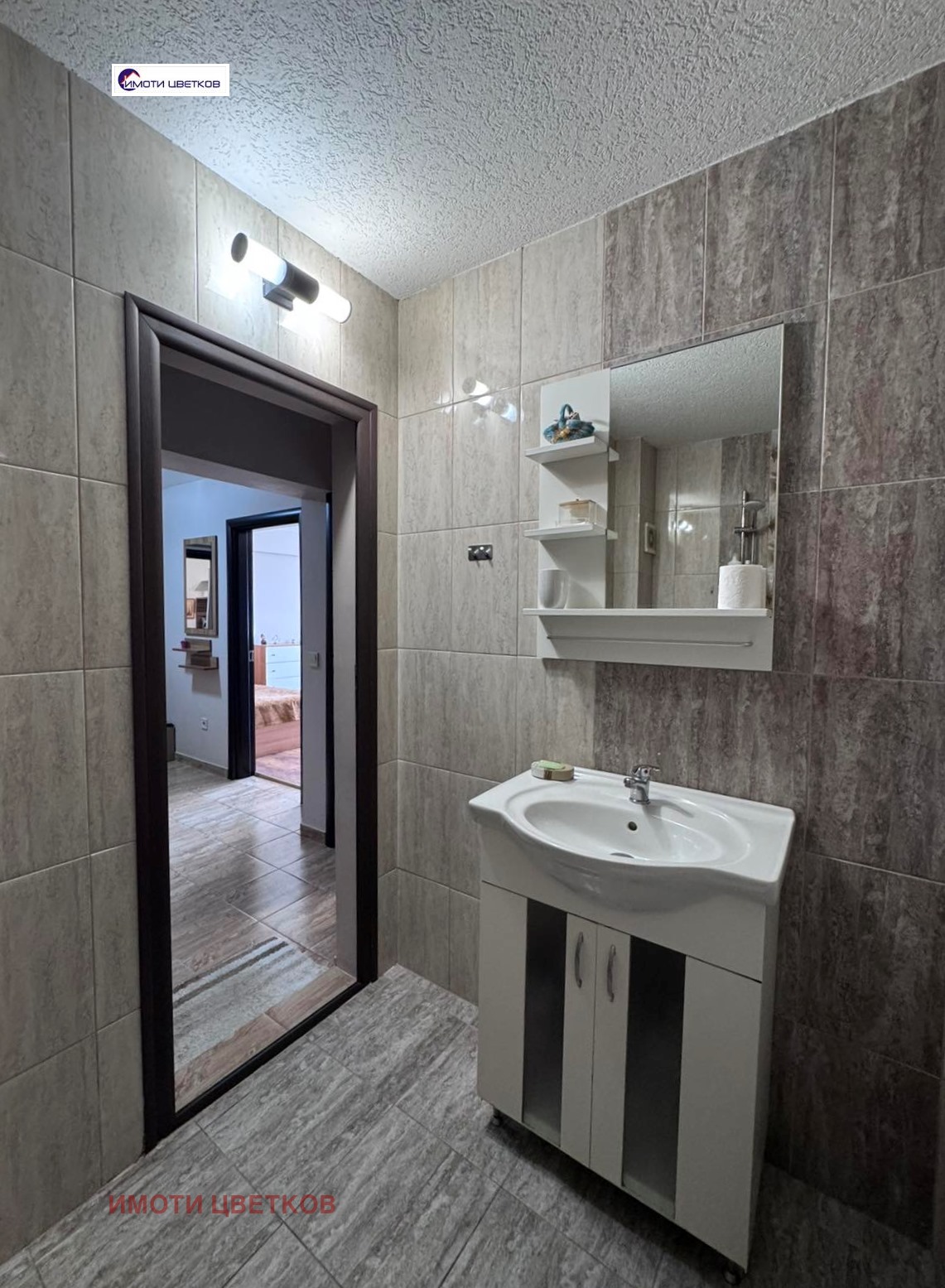 Дава под наем 3-СТАЕН, гр. Враца, Център, снимка 15 - Апартаменти - 53915578