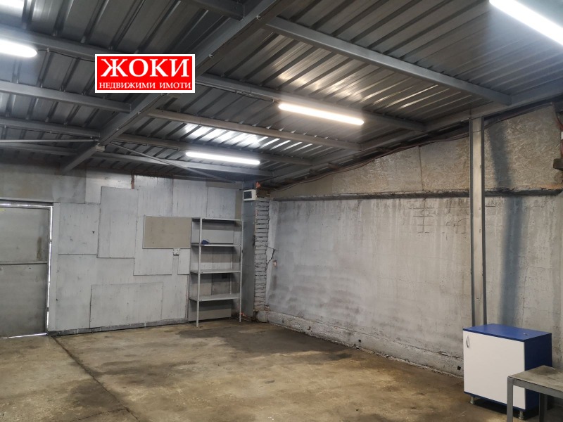 Дава под наем СКЛАД, гр. Перник, Мошино, снимка 4 - Складове - 52716110