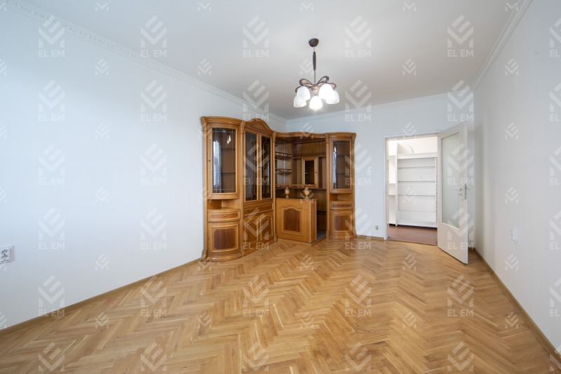 Дава под наем  3-стаен град София , Център , 85 кв.м | 23255141 - изображение [7]