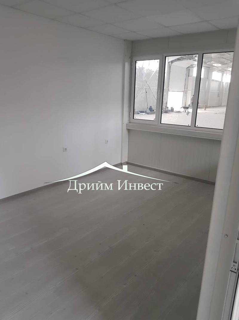 Дава под наем ПРОМ. ПОМЕЩЕНИЕ, гр. Пловдив, Индустриална зона - Тракия, снимка 4 - Производствени сгради - 56161693