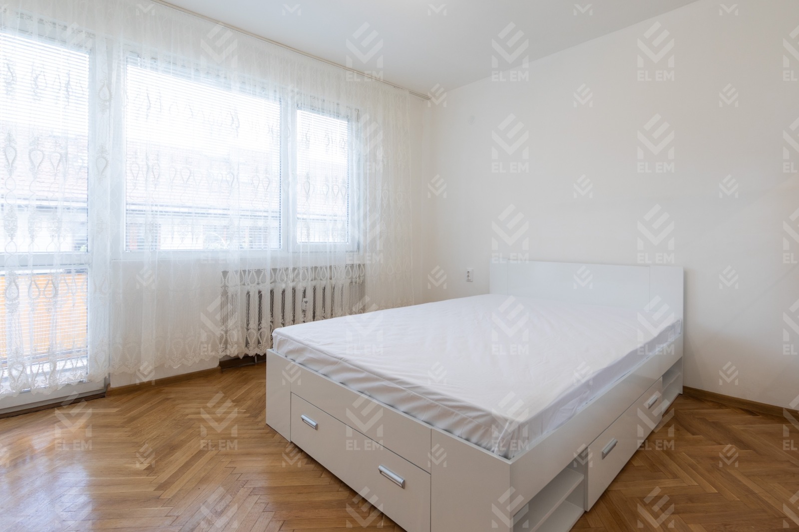 Дава под наем 3-СТАЕН, гр. София, Център, снимка 7 - Апартаменти - 55935268