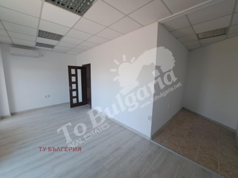 Дава под Наем ОФИС в град Велико Търново, Център - 160 кв.м / 1 300 € » 2 542.58 лв., ТУ БЪЛГЕРИЯ