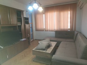 2 slaapkamers Tsentar, Pazardzjik 2