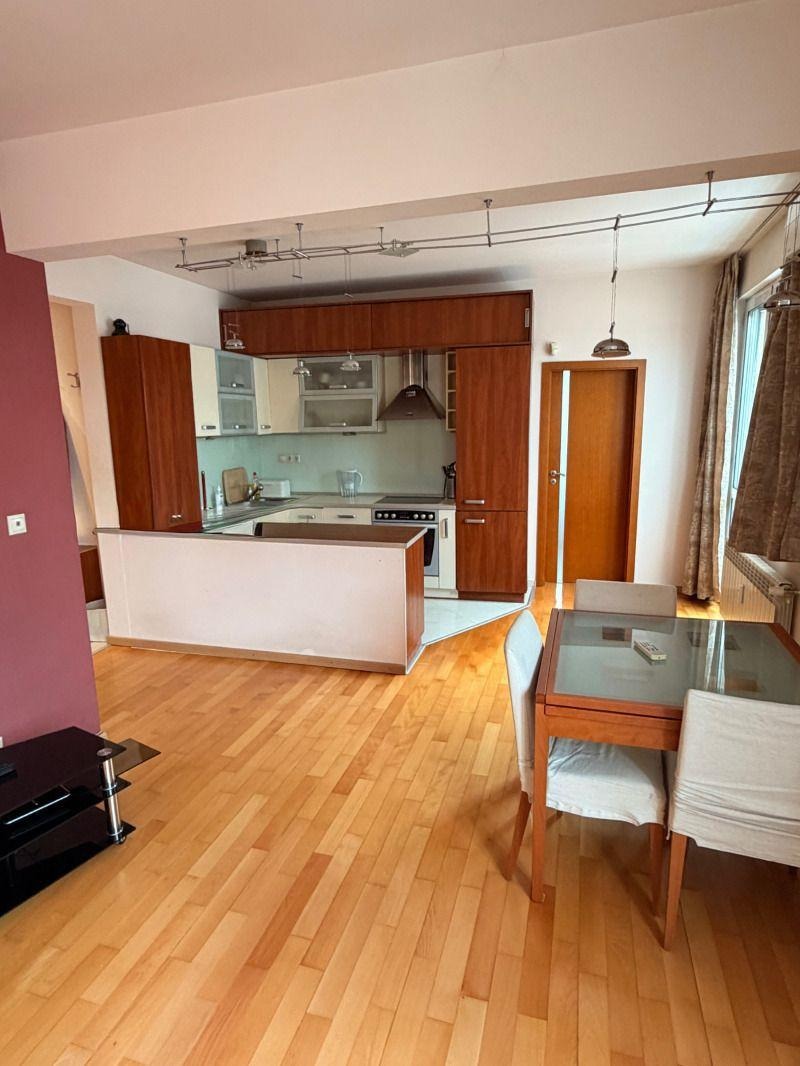 Дава под наем 3-СТАЕН, гр. София, Център, снимка 3 - Апартаменти - 54350683