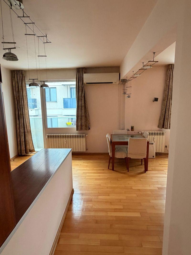 Дава под наем 3-СТАЕН, гр. София, Център, снимка 4 - Апартаменти - 54350683