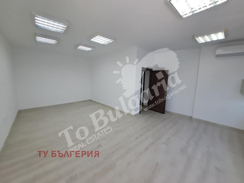Дава под наем ОФИС, гр. Велико Търново, Център, снимка 2 - Офиси - 50540980