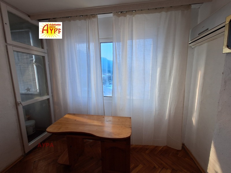 Дава под наем 2-СТАЕН, гр. Враца, Център, снимка 4 - Апартаменти - 53200585