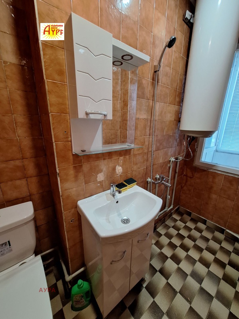 Дава под наем 2-СТАЕН, гр. Враца, Център, снимка 12 - Апартаменти - 53200585