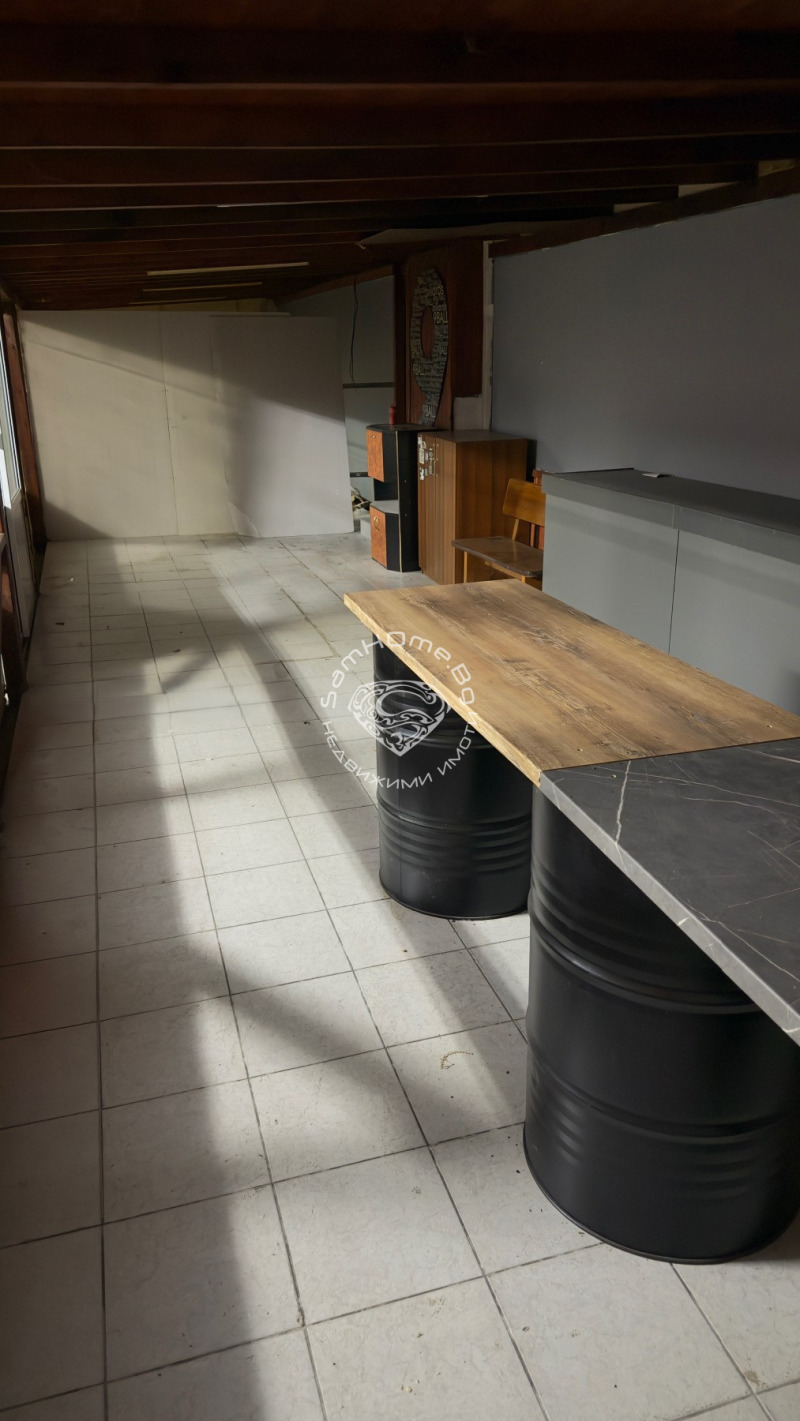Te huur  Bar; Koffiebar Varna , Tsjajka , 200 m² | 22118410 - afbeelding [15]