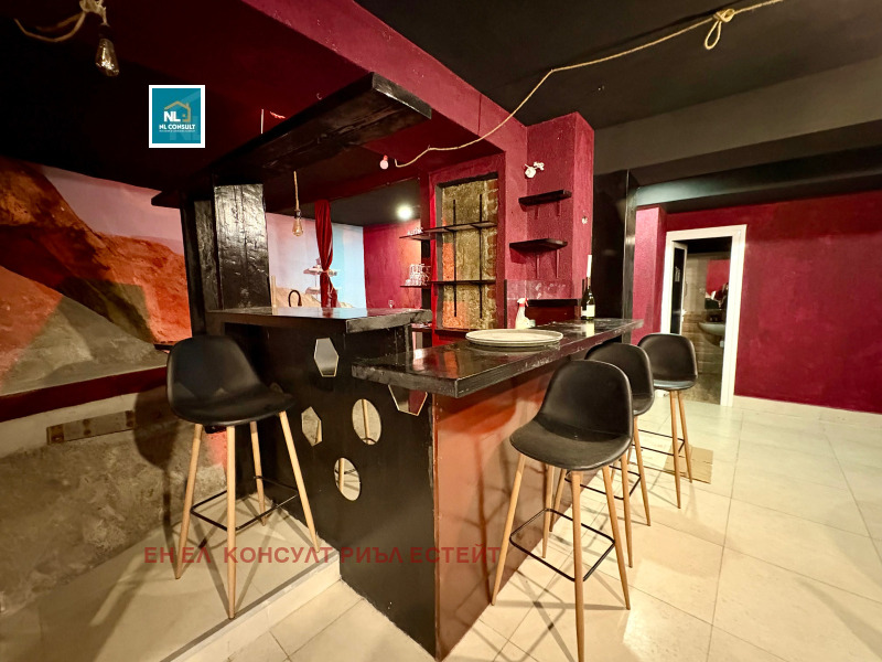 Дава под наем ЗАВЕДЕНИЕ, гр. Пловдив, Център, снимка 4 - Заведения - 53026076