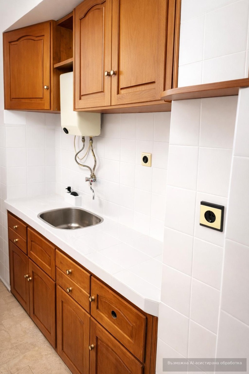 Дава под наем ЕТАЖ ОТ КЪЩА, гр. Пловдив, Коматево, снимка 5 - Етаж от къща - 53271910