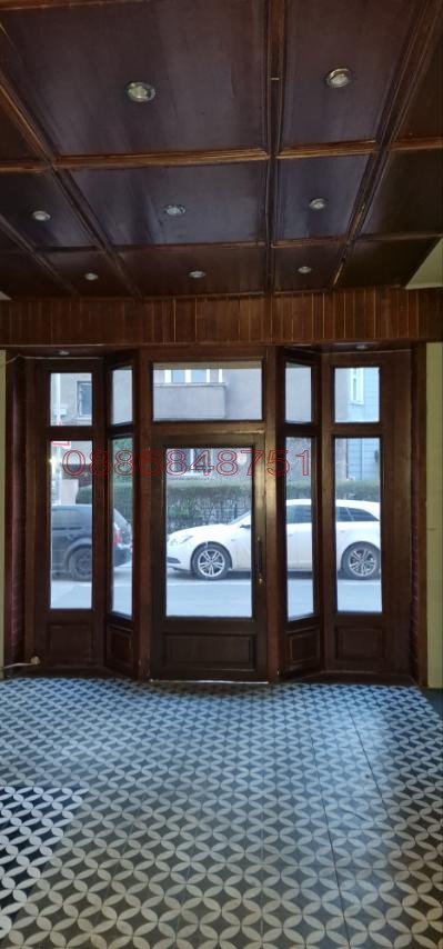 Дава под наем МАГАЗИН, гр. София, Център, снимка 4 - Магазини - 53875021