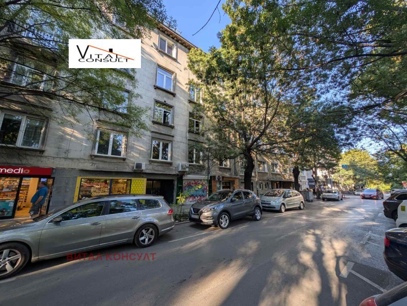 Дава под Наем 4-СТАЕН в град София, Център - 140 кв.м / 1 800 € » 3 520.49 лв., ВИТАЛ КОНСУЛТ