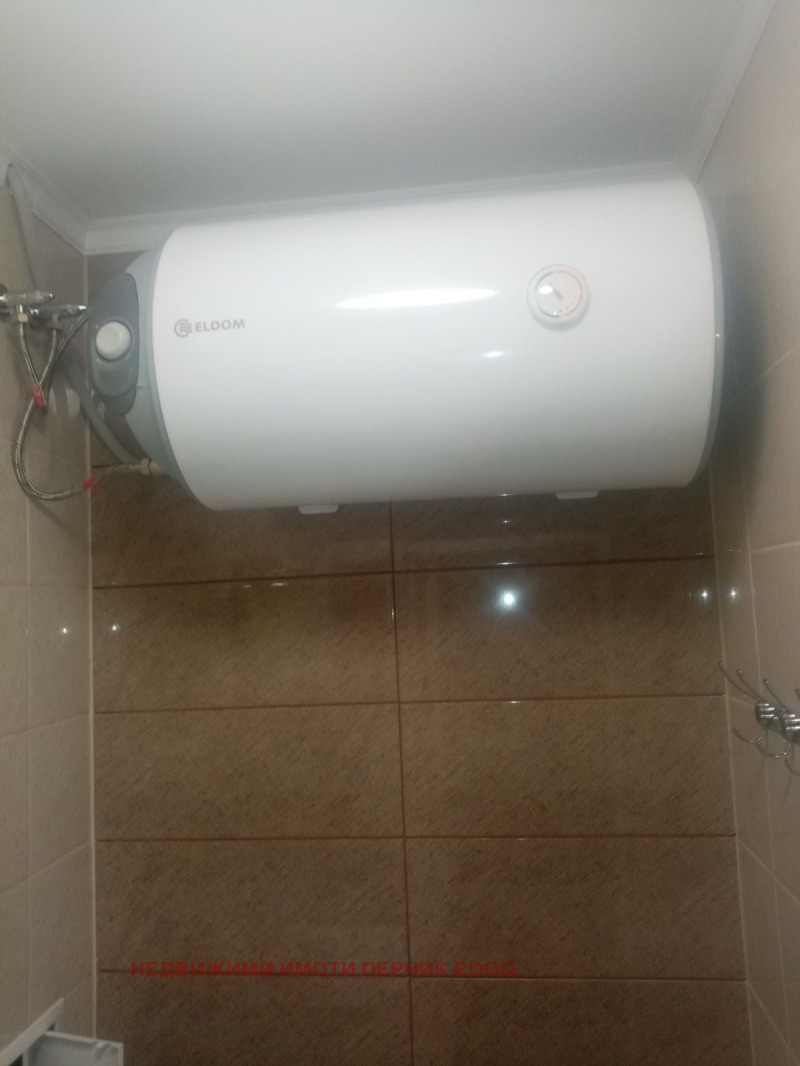 Дава под наем 1-СТАЕН, гр. Перник, Мошино, снимка 5 - Апартаменти - 52988015