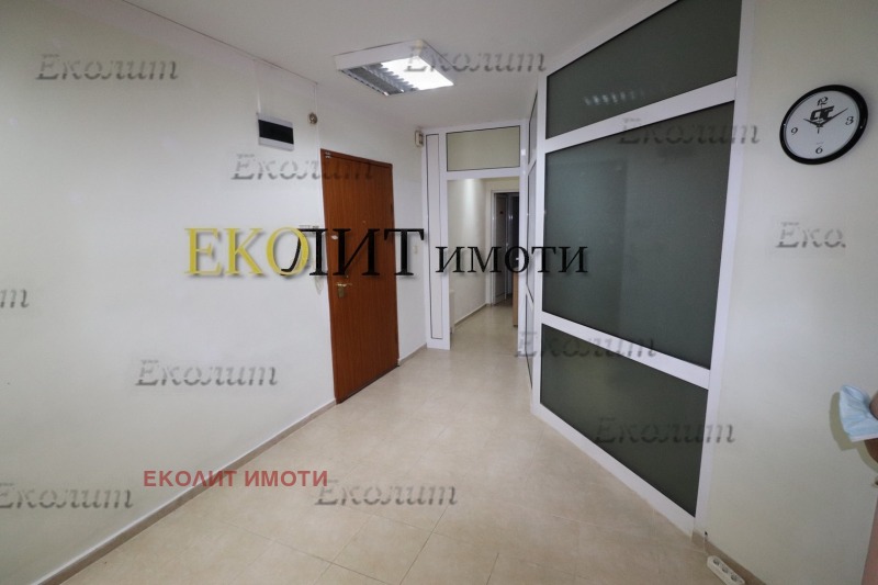 Издаје се  Канцеларија Софија , Центар , 100 м2 | 87388840 - слика [2]
