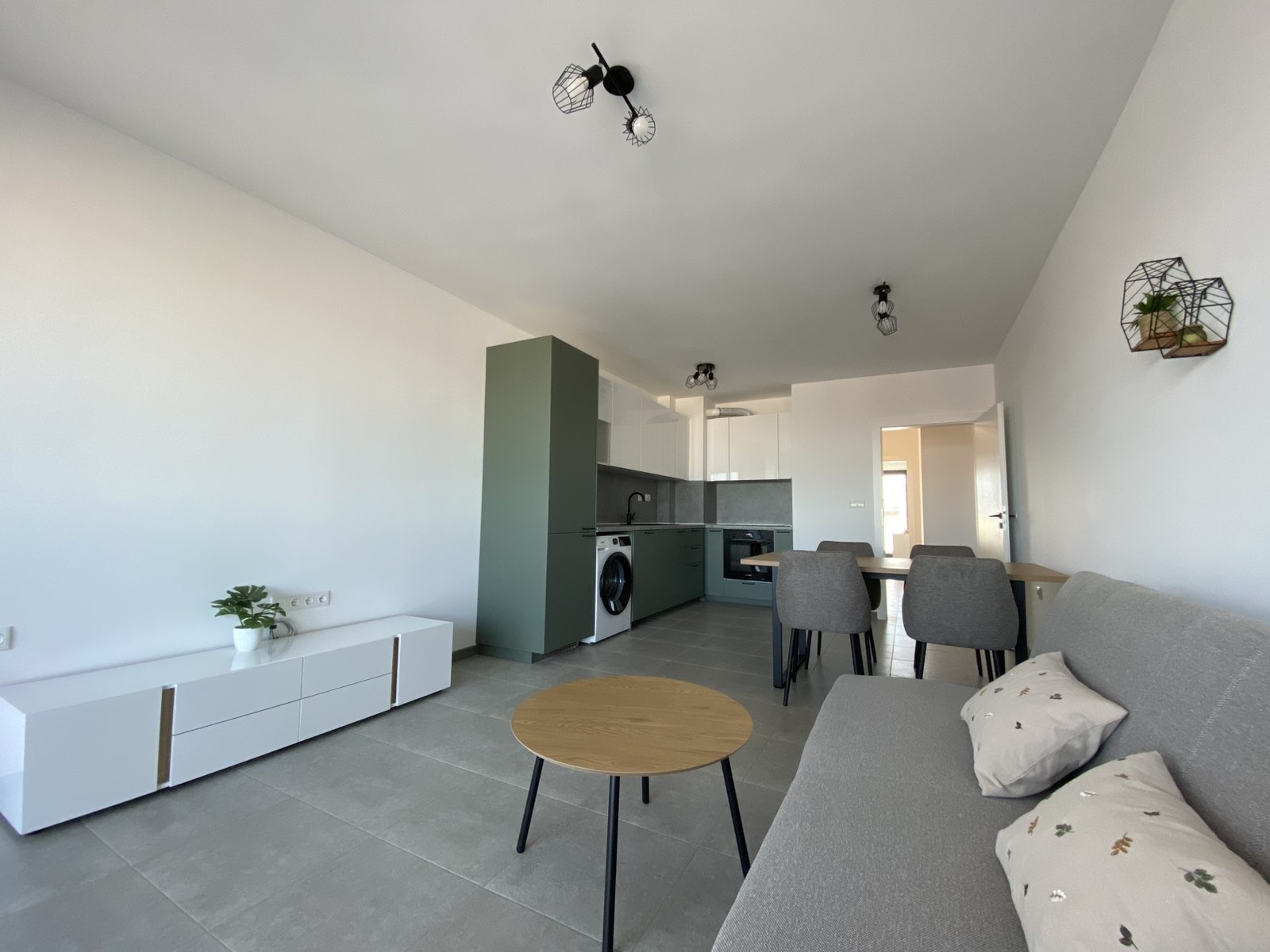 Дава под наем 2-СТАЕН, гр. Пловдив, Христо Смирненски, снимка 7 - Апартаменти - 54071501