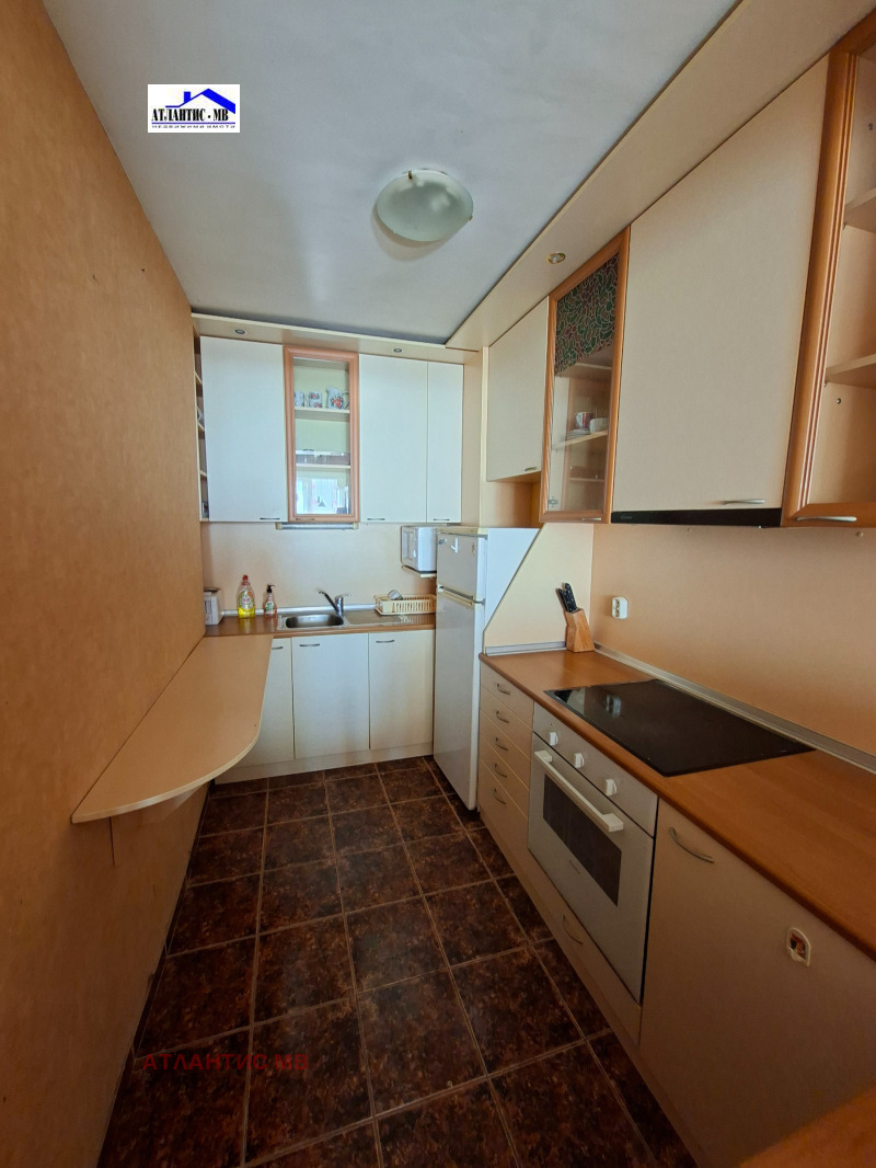 Дава под наем 2-СТАЕН, гр. Варна, Бриз, снимка 4 - Апартаменти - 52878606