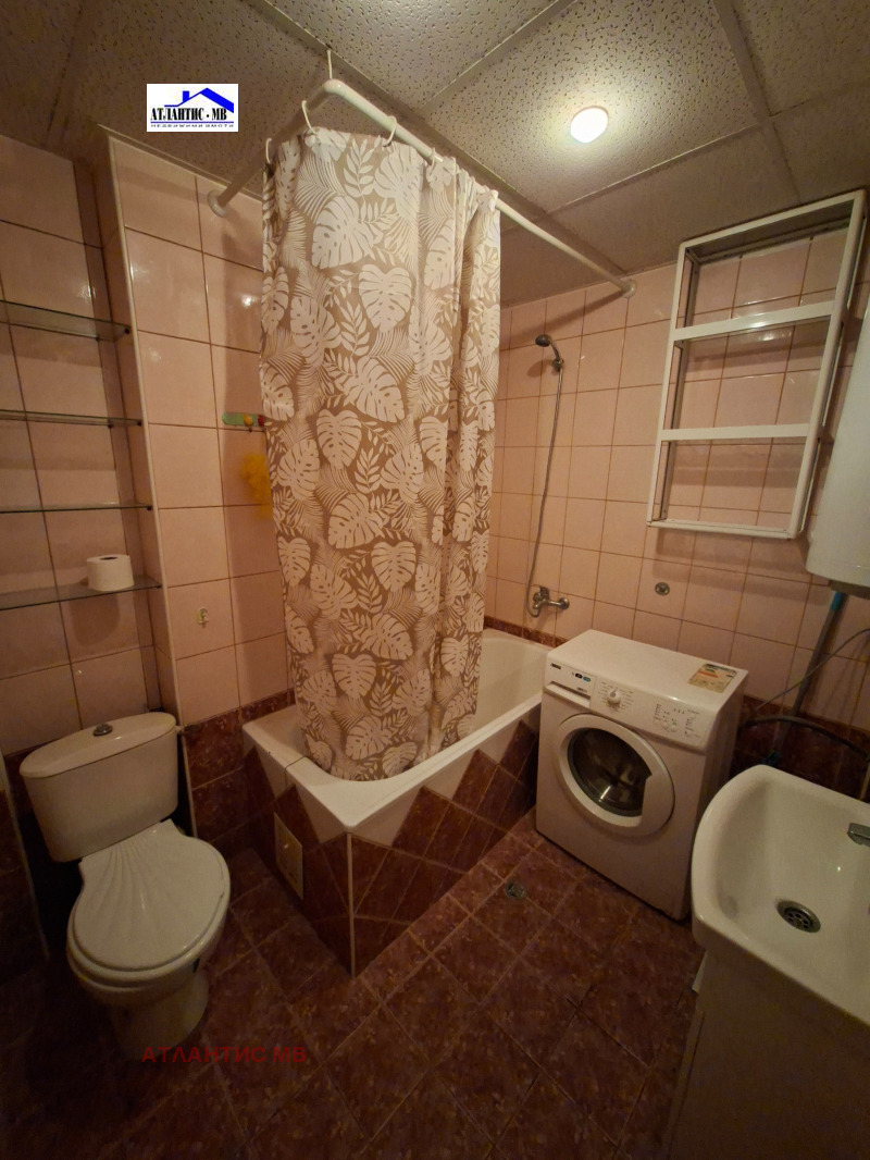 Дава под наем 2-СТАЕН, гр. Варна, Бриз, снимка 11 - Апартаменти - 52878606