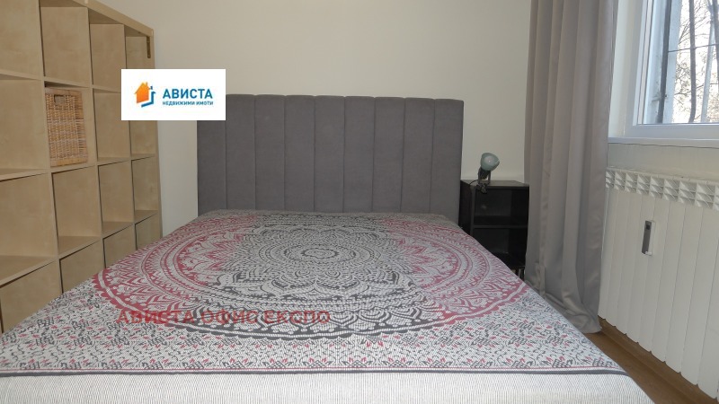 Дава под наем 2-СТАЕН, гр. София, Лозенец, снимка 3 - Апартаменти - 53004454