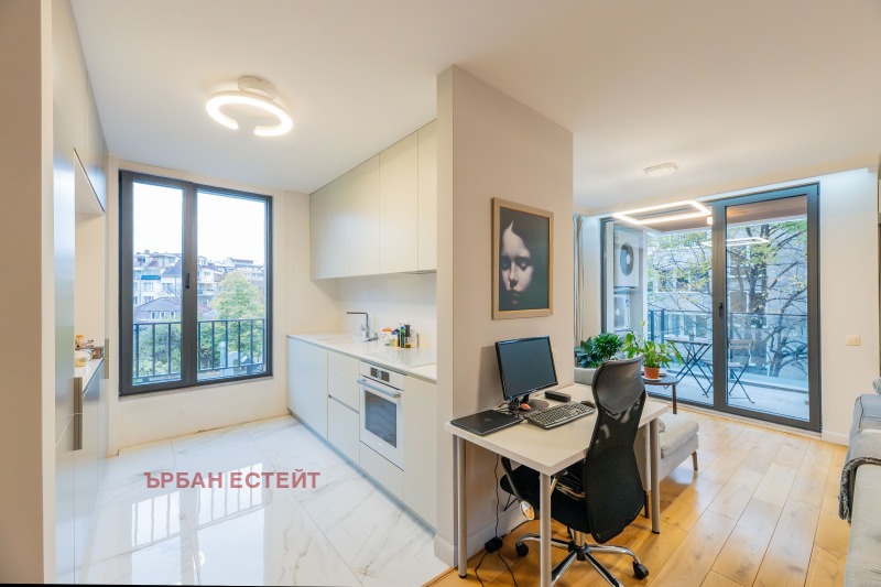 Дава под наем 3-СТАЕН, гр. София, Медицинска академия, снимка 2 - Апартаменти - 52376512