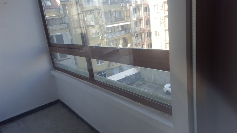 Te huur  3+ slaapkamer Burgas , Tsentar , 120 m² | 11281603 - afbeelding [8]