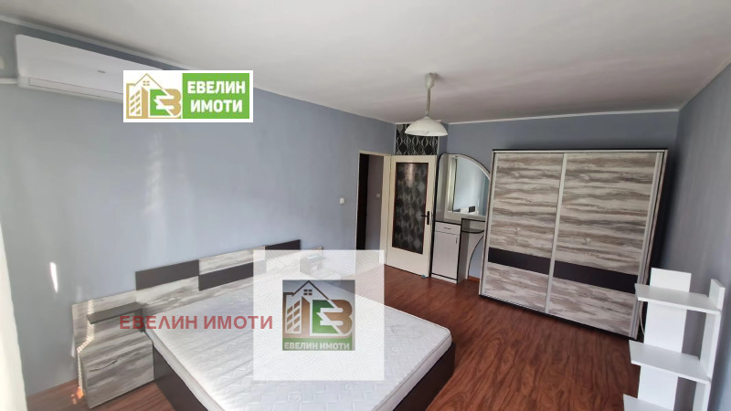 A louer  Studio Rouse , Chirok tsentar , 41 m² | 48622982