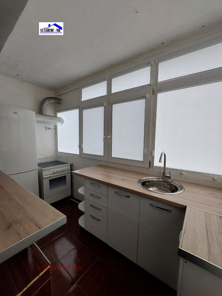 Zu vermieten  1 Schlafzimmer Warna , Kajsiewa gradina , 50 qm | 63484515 - Bild [4]