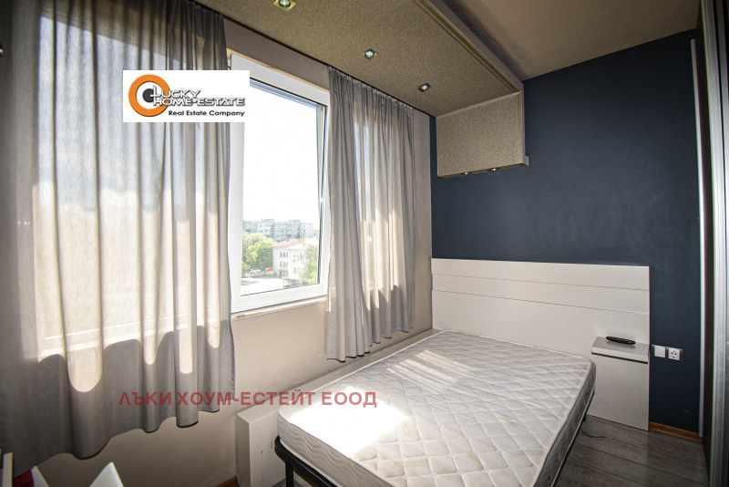 Zu vermieten  2 Schlafzimmer Sofia , Hadschi Dimitar , 70 qm | 64126295 - Bild [11]