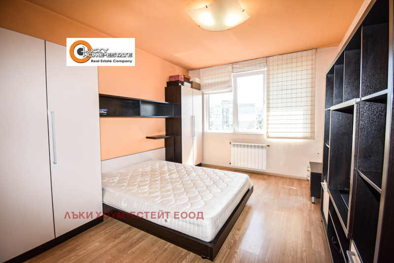 Zu vermieten  2 Schlafzimmer Sofia , Hadschi Dimitar , 70 qm | 64126295 - Bild [8]