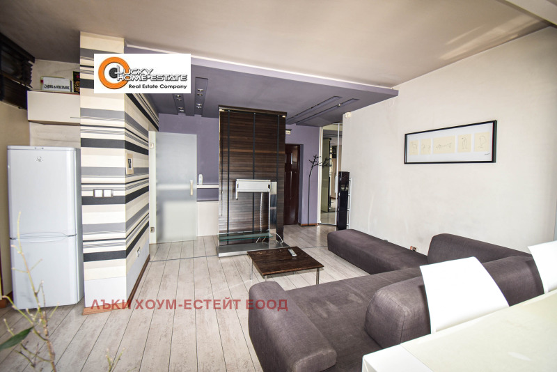 Zu vermieten  2 Schlafzimmer Sofia , Hadschi Dimitar , 70 qm | 64126295 - Bild [4]