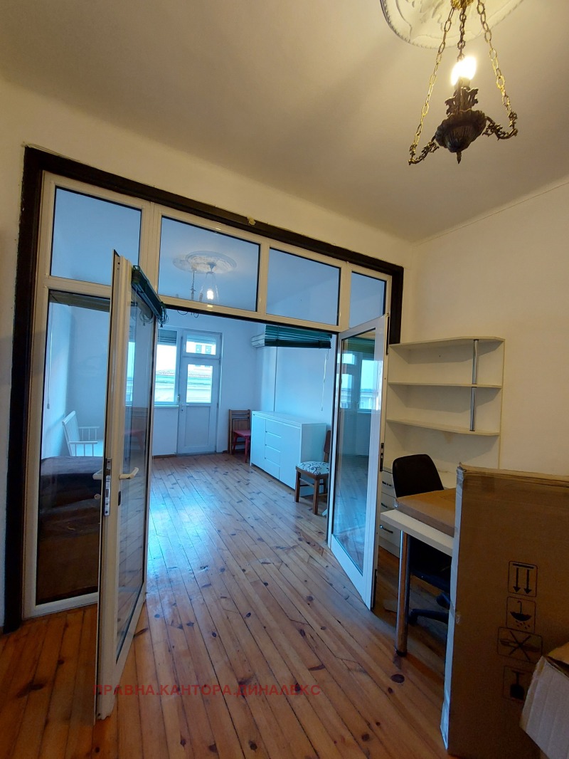 Дава под наем ОФИС, гр. София, Център