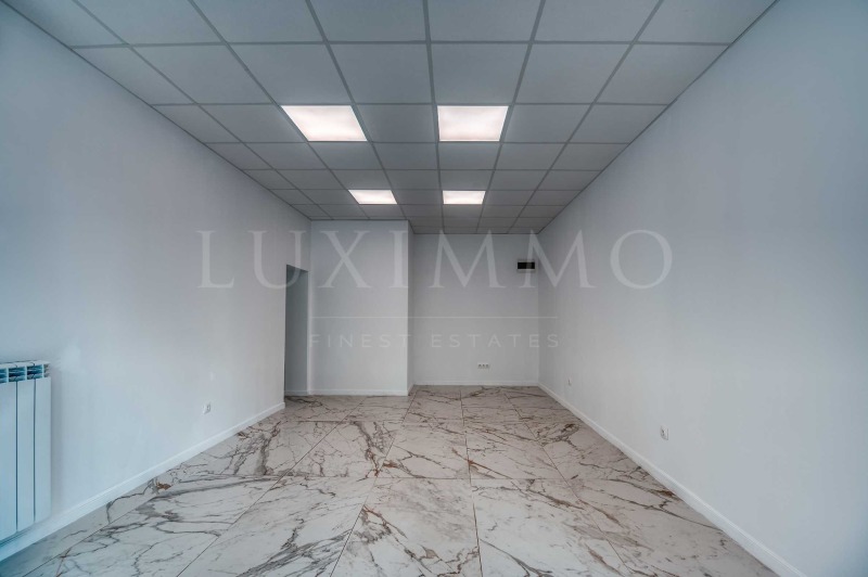 Дава под нем  Магазин, град София, Малинова долина •  600 € • ID 51599217 — holmes.bg - [1] 