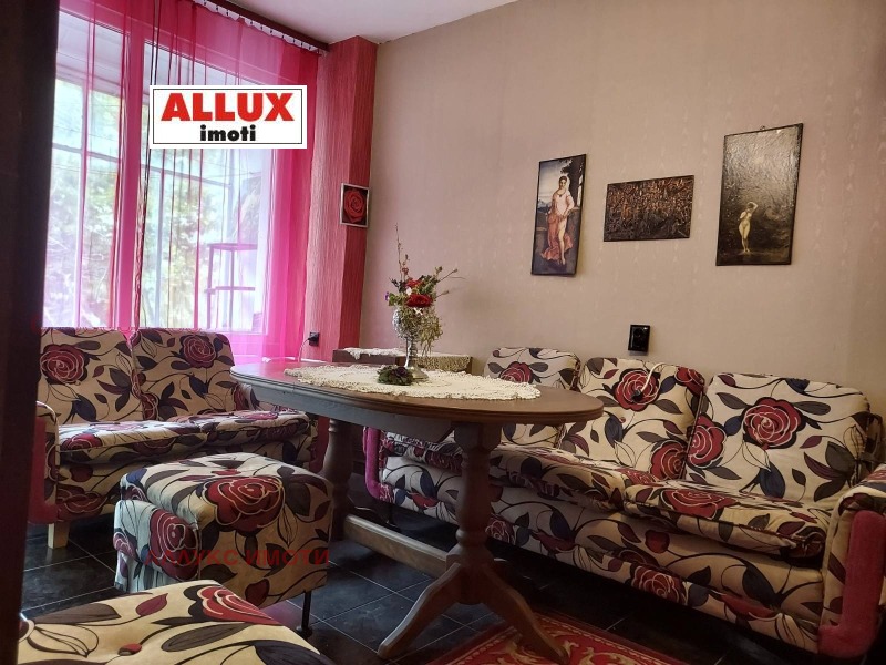 Дава под наем 2-СТАЕН, гр. Русе, Възраждане, снимка 2 - Апартаменти - 52415627