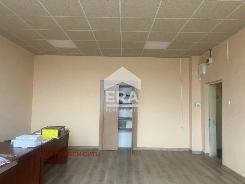 Под наем ОФИС, град Плевен, Широк център • 307 € / 600.44 лв. • 92984566 1