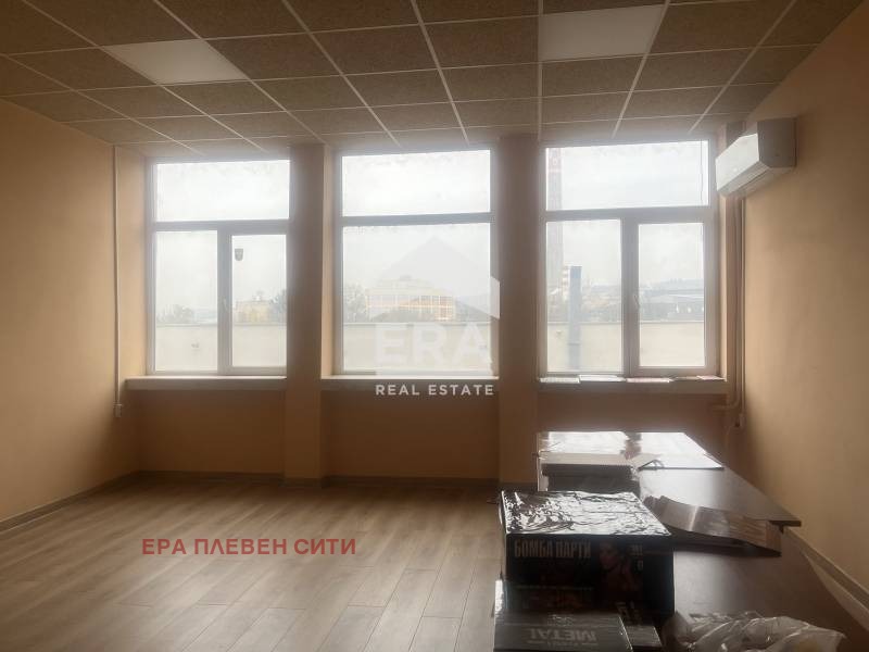 Дава под наем ОФИС, гр. Плевен, Широк център, снимка 2 - Офиси - 52456210