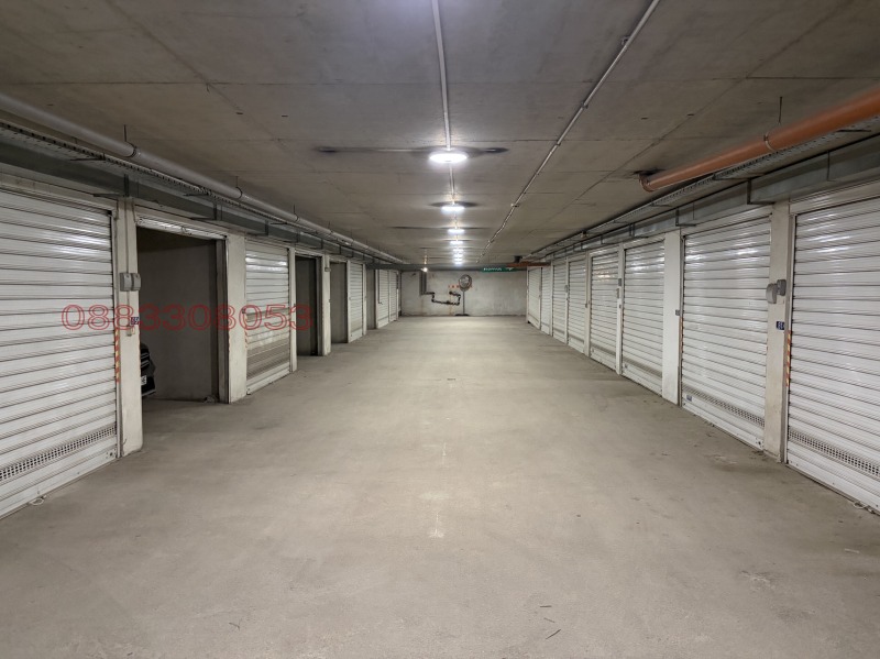 Дава под наем ГАРАЖ, ПАРКОМЯСТО, гр. София, Хиподрума, снимка 2 - Гаражи и паркоместа - 53433684