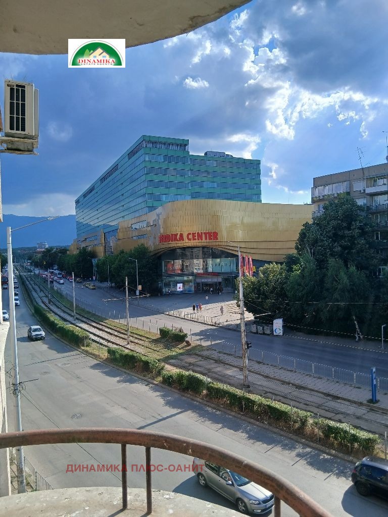 Дава под наем 3-СТАЕН, гр. София, Редута