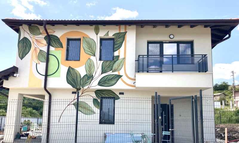 Do wynajęcia  Dom region Sofia , Bożuriszcze , 240 mkw | 85407025