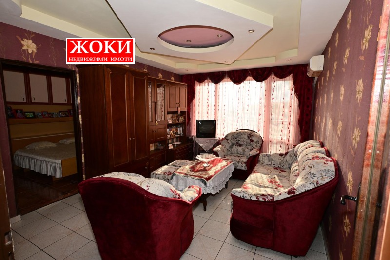 Дава под Наем 3-СТАЕН в град Перник, Тева - 87 кв.м / 390 € » 762.77 лв., ЖОКИ ЕООД