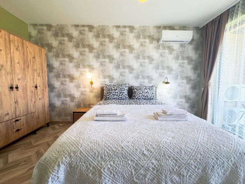Te huur  1 slaapkamer Varna , k.k. Sv.Sv. Konstantin i Elena , 65 m² | 47840174 - afbeelding [4]