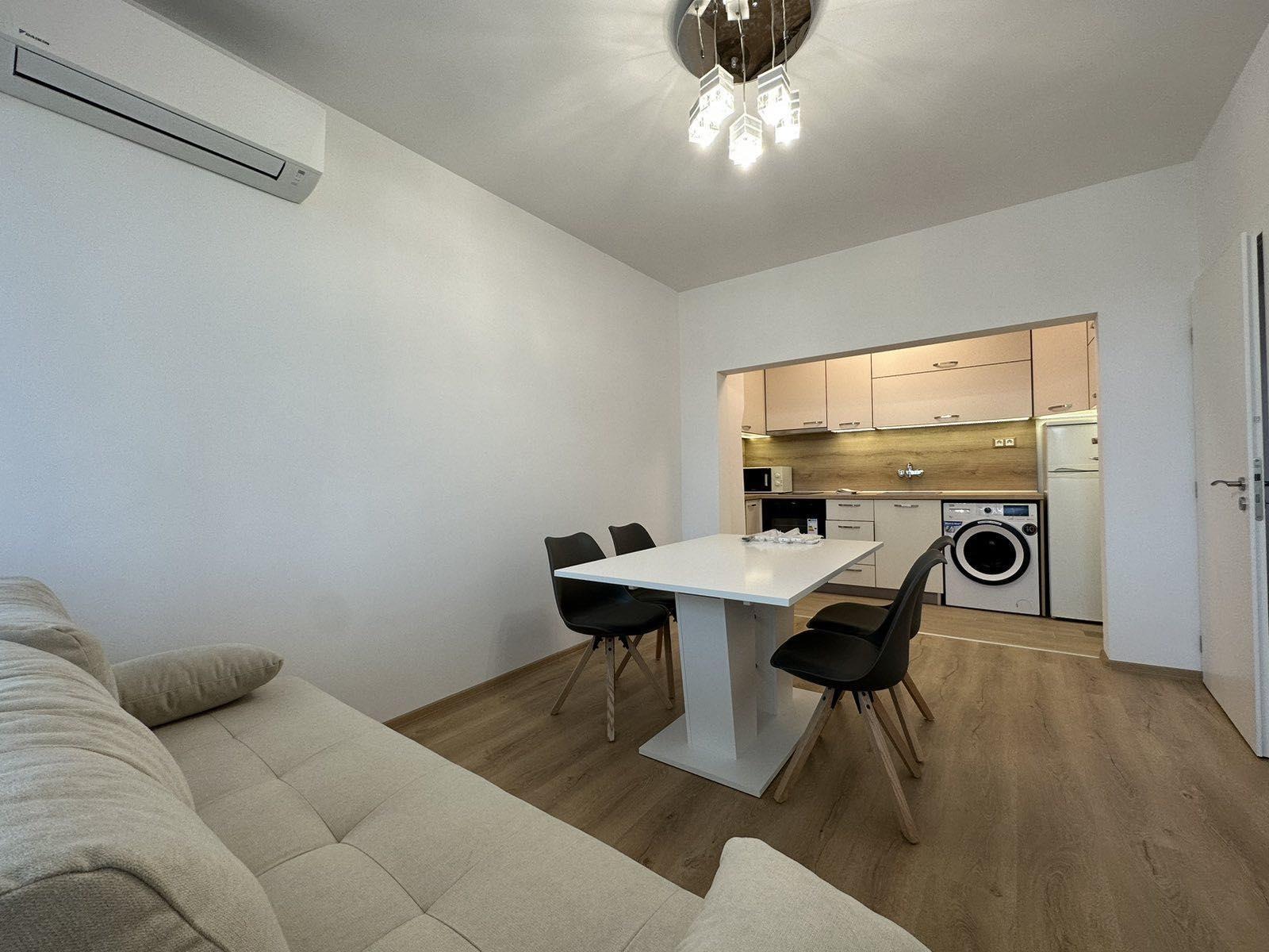 Дава под наем 3-СТАЕН, гр. Варна, Спортна зала