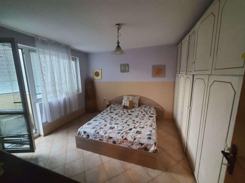 Дава под наем 2-СТАЕН, гр. Варна, Център, снимка 4 - Апартаменти - 52087223