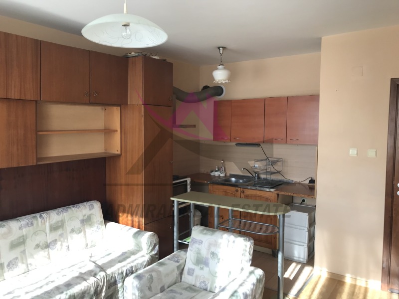 Дава под наем 2-СТАЕН, гр. Варна, Лятно кино Тракия