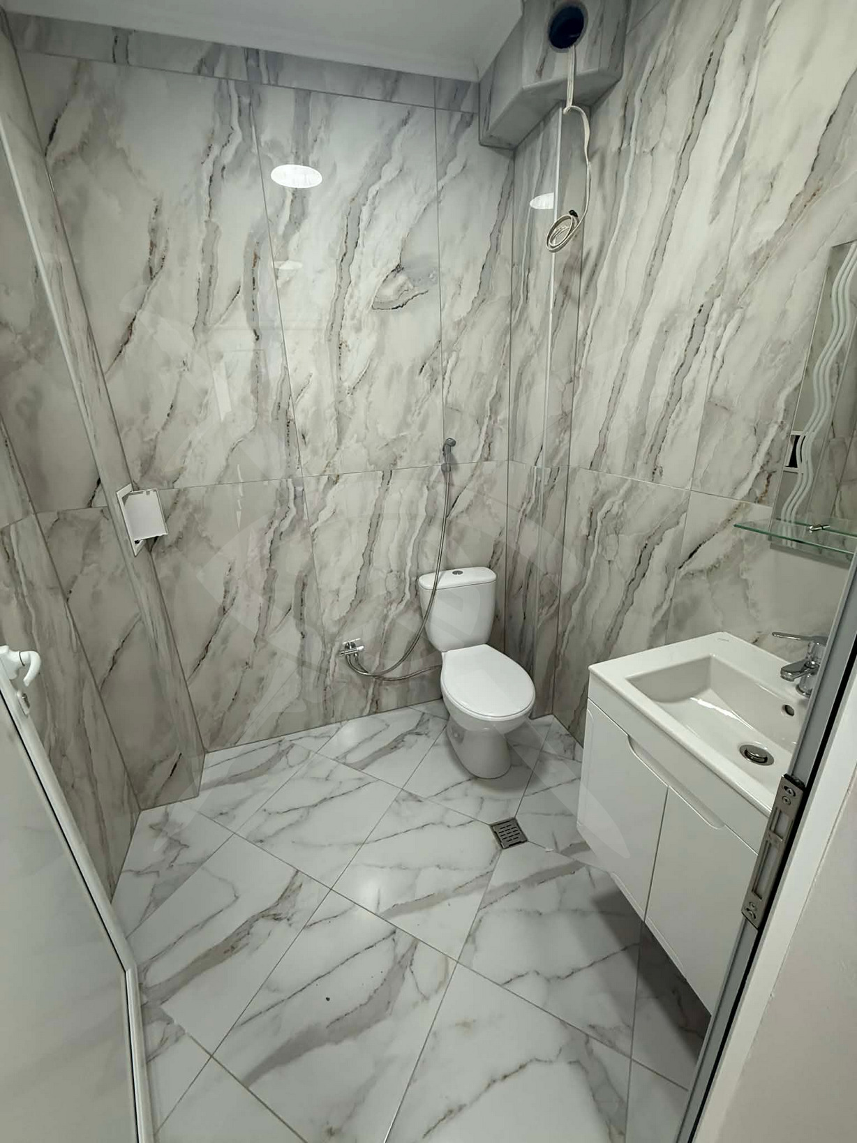 Дава под наем ОФИС, гр. Варна, Център, снимка 4 - Офиси - 53682071