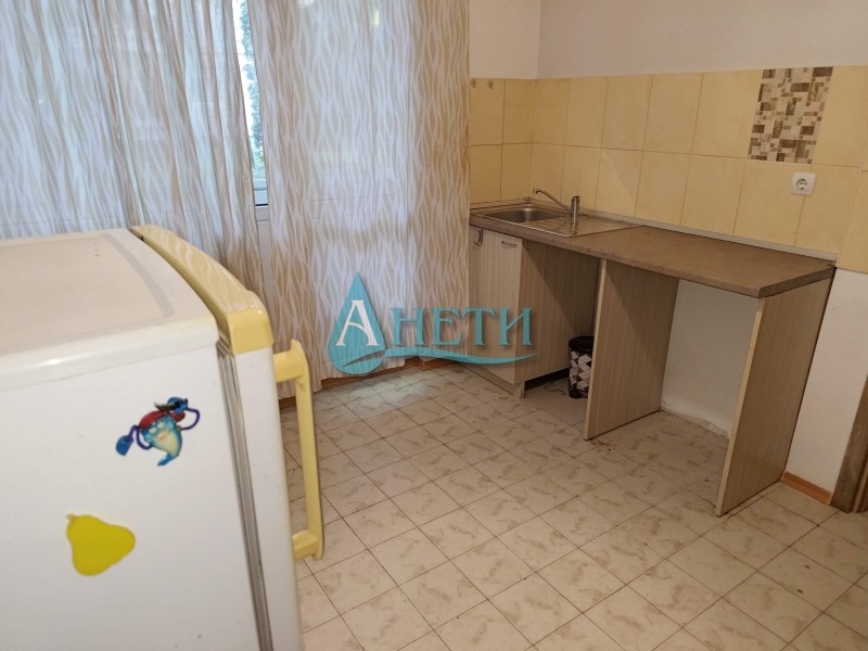 Zu vermieten  3 Schlafzimmer Sofia , Geo Milew , 120 qm | 76728773 - Bild [6]